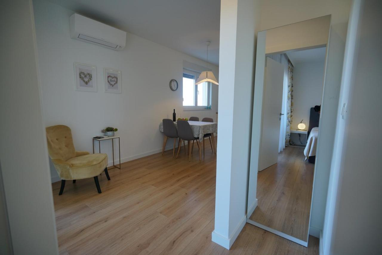 Apartment Perla Sukošan Exterior foto
